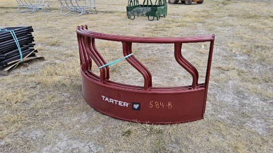 8ft Red Titan Cattle Feeder- Complete Feeder