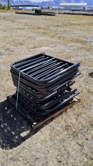 Miscellaneous Pallet of Gray Feeder Sides of Small Animal Panels- NO HARDWARE