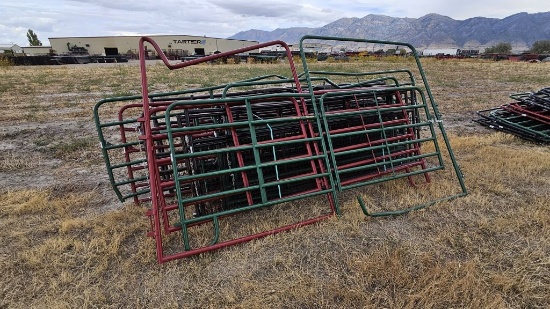 1 Scrap Bundle of Miscellaneous Panels and Gates- ALL SCRAP DAMAGED ITEMS