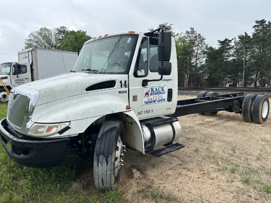 2011 International 4300 SBA S/A Cab & Chassis (INOPERABLE)