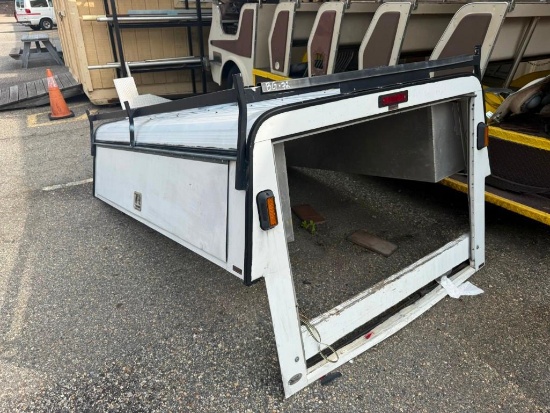 Crutchman 8 Ft. Camper Shell