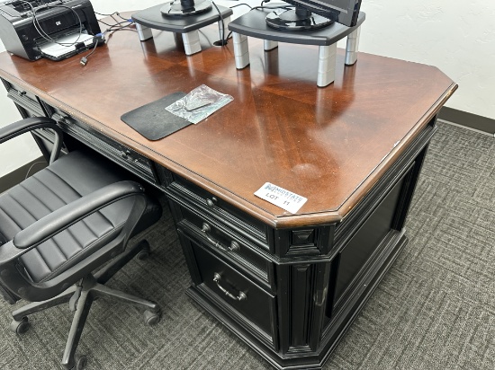 Wooden Desk & End Table No Contents