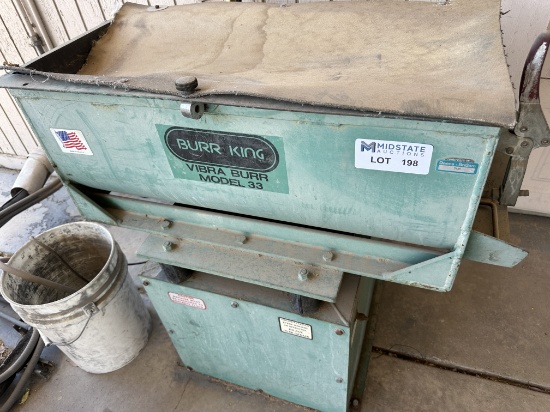 Burr King Vibratory Model 33