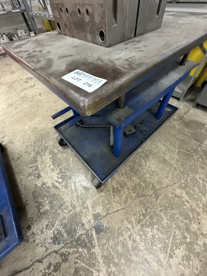Rolling Lift Cart
