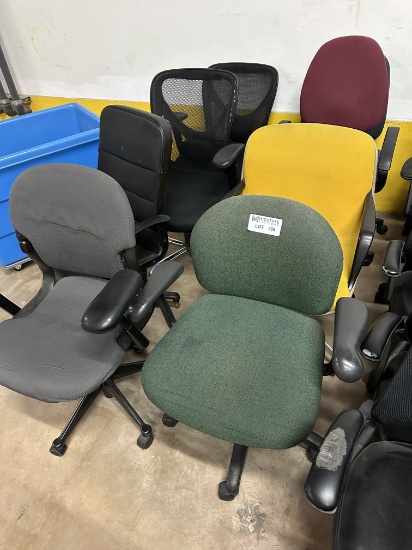 Row Of Rolling Office Chairs