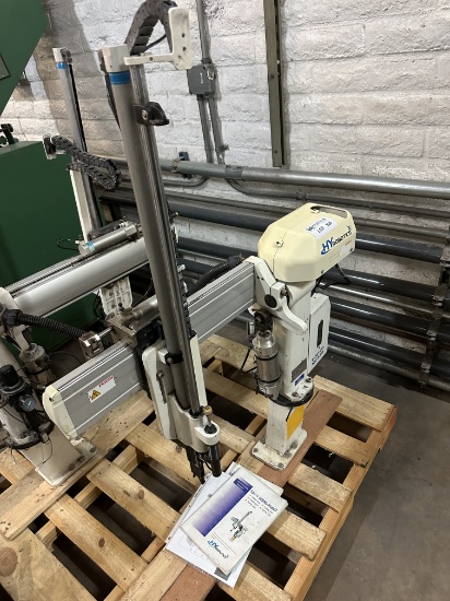 Hy Robotics Top Iv-750 Swing Robot