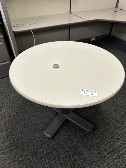 Round Table
