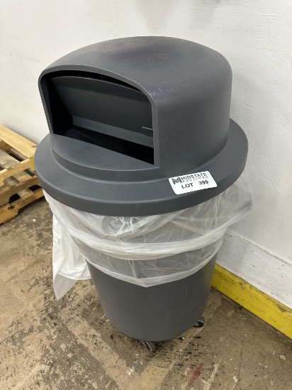 Rolling Trash Can