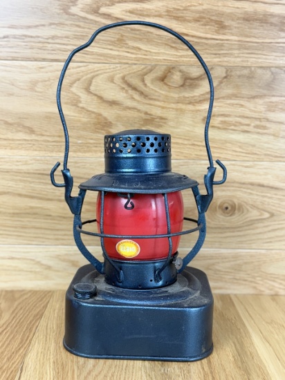 Vintage Dietz 8 Day Oil Lantern - Square Base - State of PA