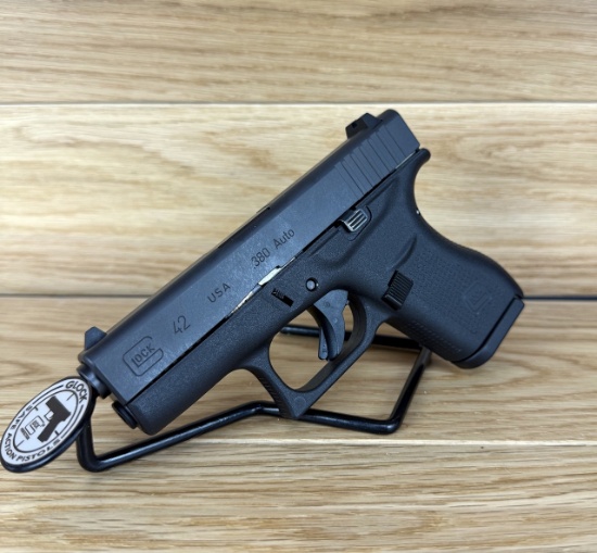 NEW - GLOCK, 42, Striker Fired, Polymer Frame Pistol, Sub-Compact, 380 ACP, 3.25" Barrel, Matte F...