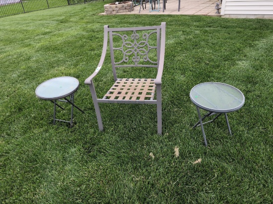 Metal Outdoor Armed Chair With 2 Side Tables