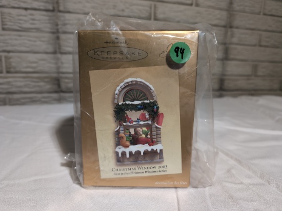 Hallmark 2003 Christmas Window Ornament Series Premiere