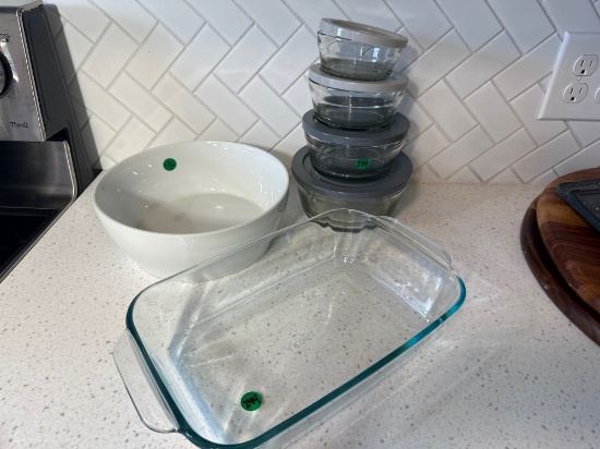 Kitchenware-bowls, Casserole Dish