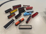Ho Scale Freight Car Lot 16-piece Variety Boxcars, Gondolas, Cabooses