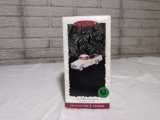 Hallmark 1996 Chevrolet Cameo Ornament All-american Trucks Series