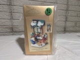 Hallmark 2005 Christmas Window Ornament Pet Shop Scene