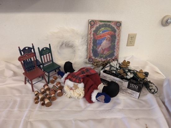 Holiday Craft & Decor Assortment