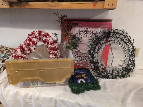 Floral Decor, Wreath & Ornaments