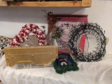 Floral Decor, Wreath & Ornaments