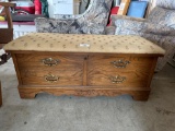 Lane Cedar Chest with Key