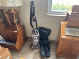 Shark Powered Lift Away Vacuum with Base & Attachments
