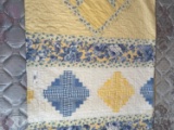 Yellow & Blue Log Cabin Floral Quilt