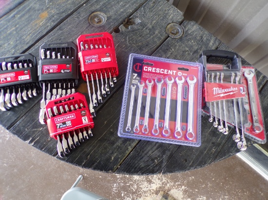 BRAND NEW CRAFTSMAN, CRESCENT, AND MILWAUKEE WRECH AND RATCHET WRENCH SETS