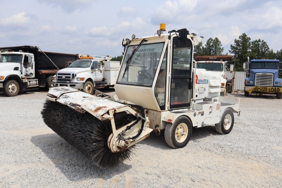 2017 ROADTEC FB-100E BROOM