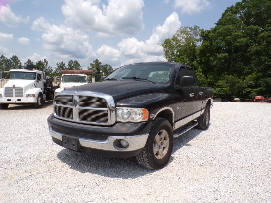 2003 DODGE TRUCK