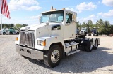 2015 WESTERN STAR 4700 DAYCAB TRUCK