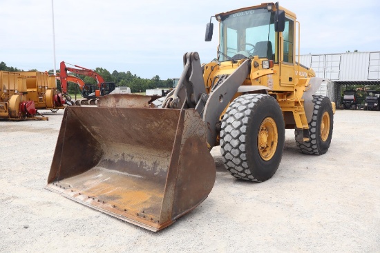 2004 VOLVO L70E WHEEL LOADER