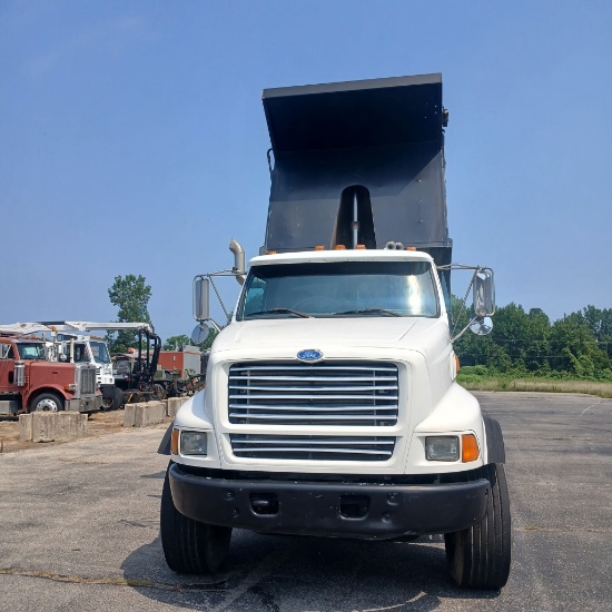 1997 Dump Truck - Sikeston, Mo
