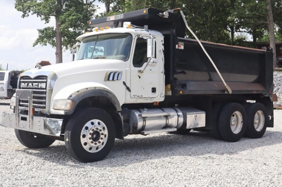 2007 MACK CTP713 DUMP TRUCK