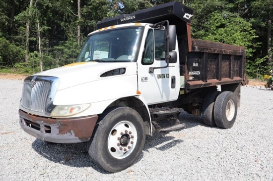 2005 INTERNATIONAL DURASTAR 4300 SINGLE AXLE DUMP TRUCK
