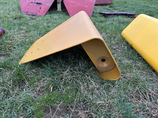 New International LH Single Light Fender