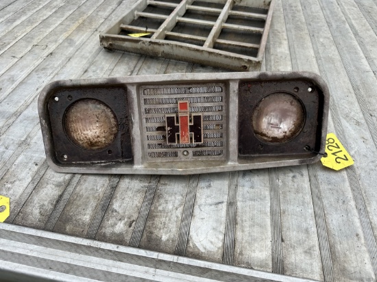 International Upper Grill - 666/686/Hydro 70/Hydro 86