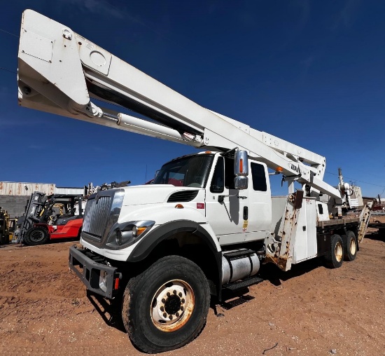 2014 VERSALIFT VST9000I 149