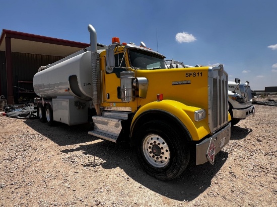2017 Kenworth W900