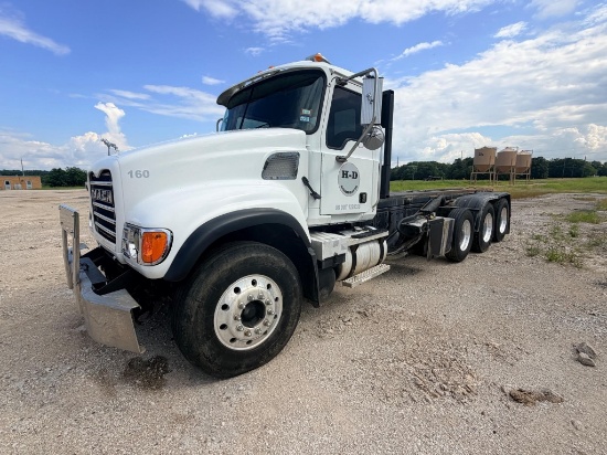 2007 Mack Granite CV713 Roll Off