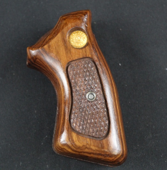 Taurus Revolver Grips, Taurus Manual, and Laser Lyte Laser Parts (JAA)