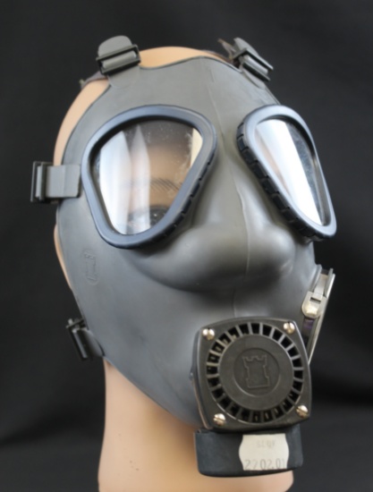 Finnish M61 Gas Mask with Cannister (NSP)
