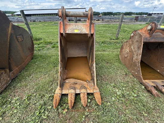 JRB 30" Tooth Bucket