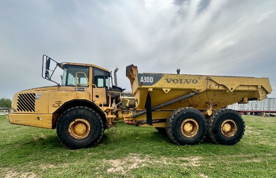 2003 Volvo A30D End Dump