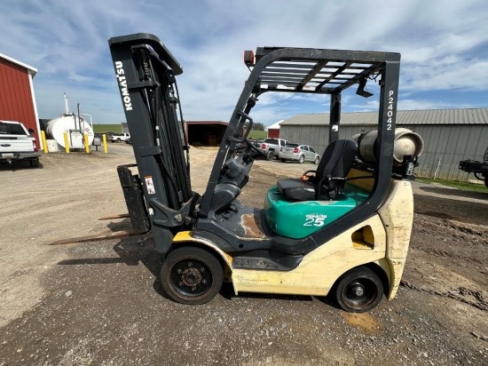 2008 Komatso 625ST16 Fork Lift