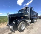 2015 Kenworth T800  Tri-Axle