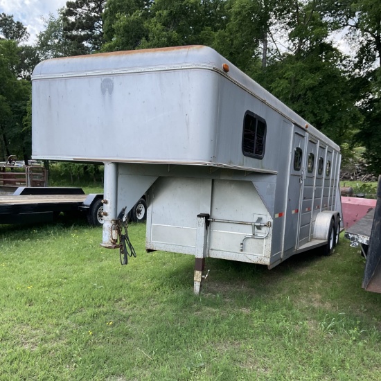 4H Horse Trailer