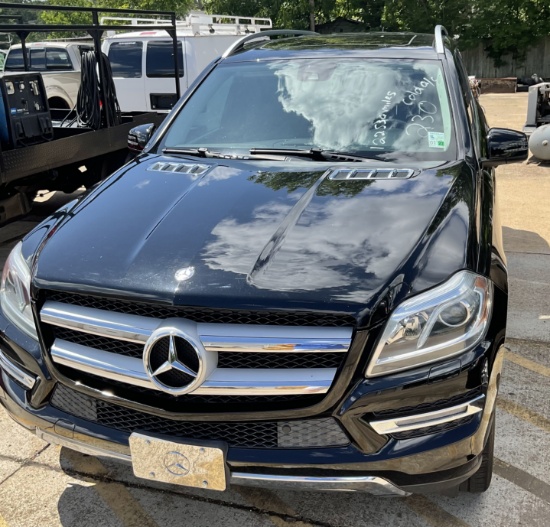 Mercedes Benz