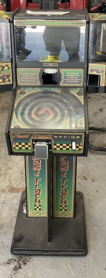Race track game