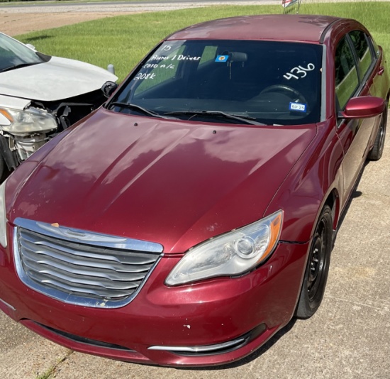 Chrysler 200