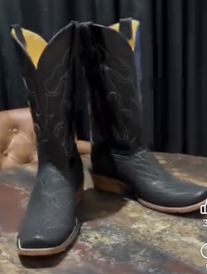 Pair of handmade boots by Ernesto Serna
